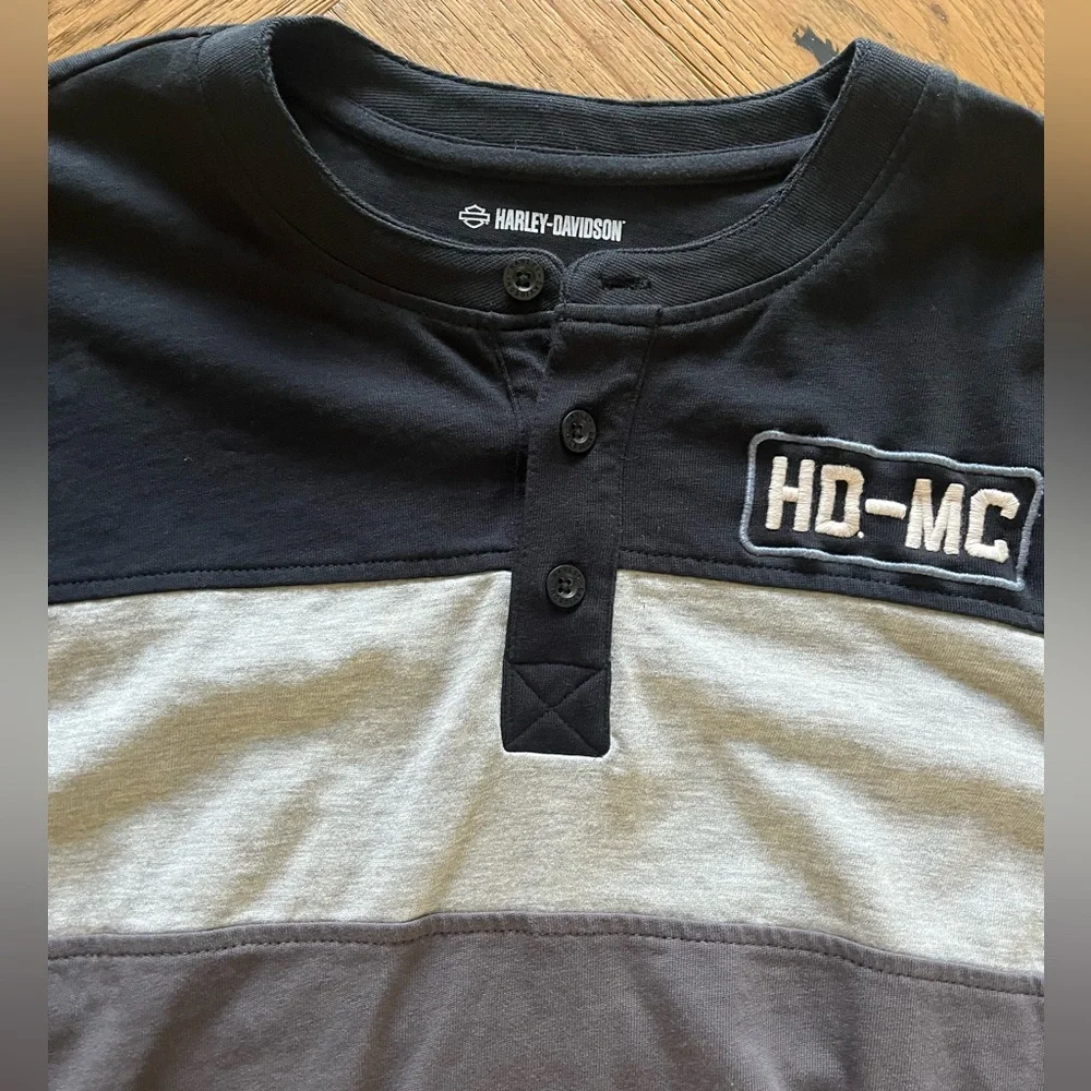 Harley Davidson Men’s Long Sleeved Henley Shirt - NWOT - Picture 3 of 7